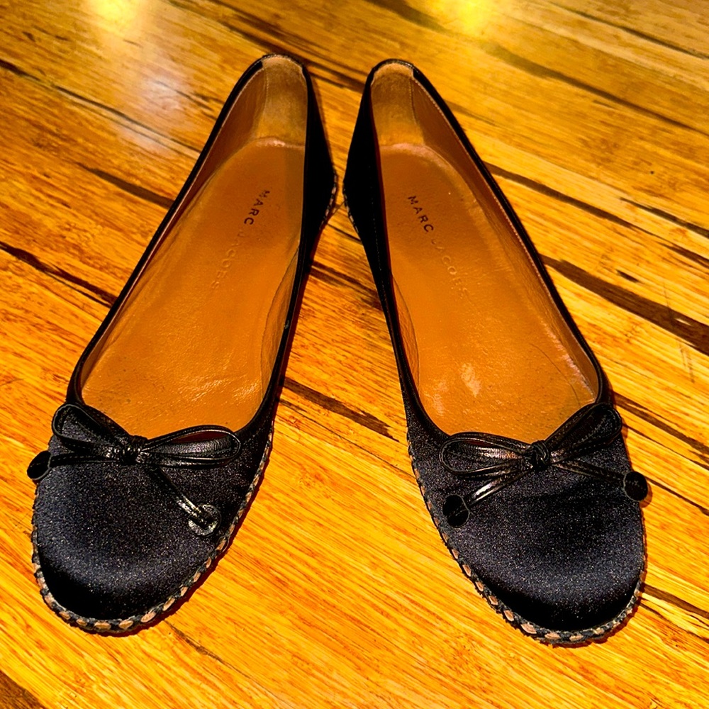 Marc Jacobs Satin Flats